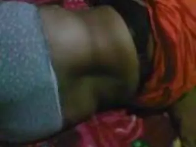 Iso musta pornovideoita ilmaiseksi kukko on ainoa asia, joka auttaa häntä saavuttamaan huipentuman