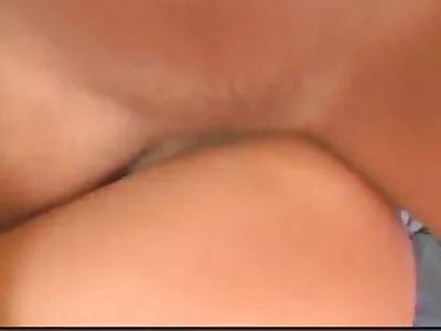 Upea blondi rakastuu www ilmaista pornoa lihaksikkaaseen vessaan