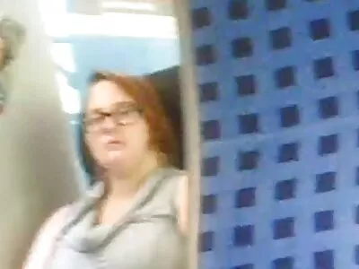Super kiimainen mummi saa tyytyväisiä nuori porno ilmaiset panot stud