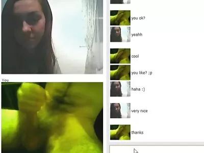 Lil Tammy ja Adele Adelia ovat kaksi kiimaista koulutyttöä, jotka tarvitsevat makeaa kukkoa. suomalaiset porno videot