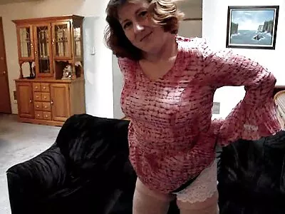 Käärimällä huulensa lihavan lihapalan ilmaiset sexi videot ympärille ennen kovaa ajamista